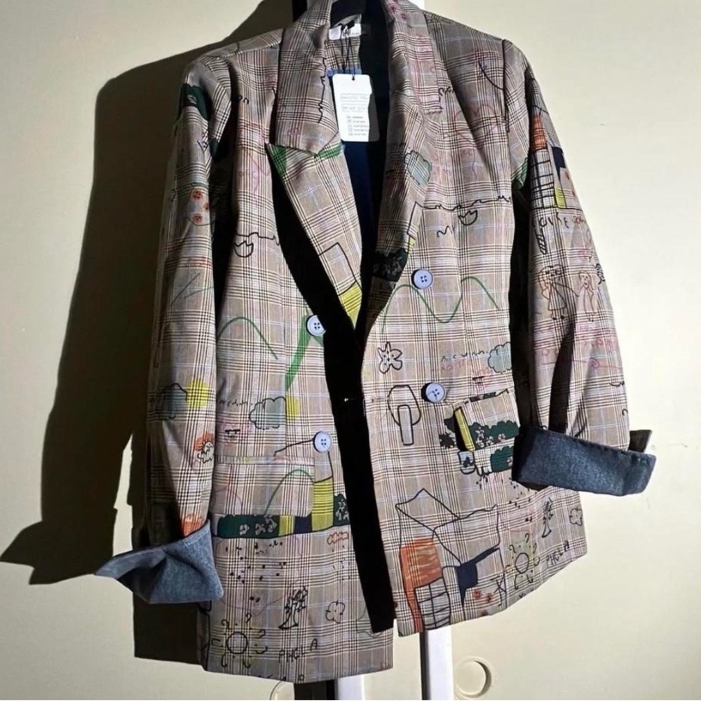 Patterned Blazer with Artistic Design size small/medium